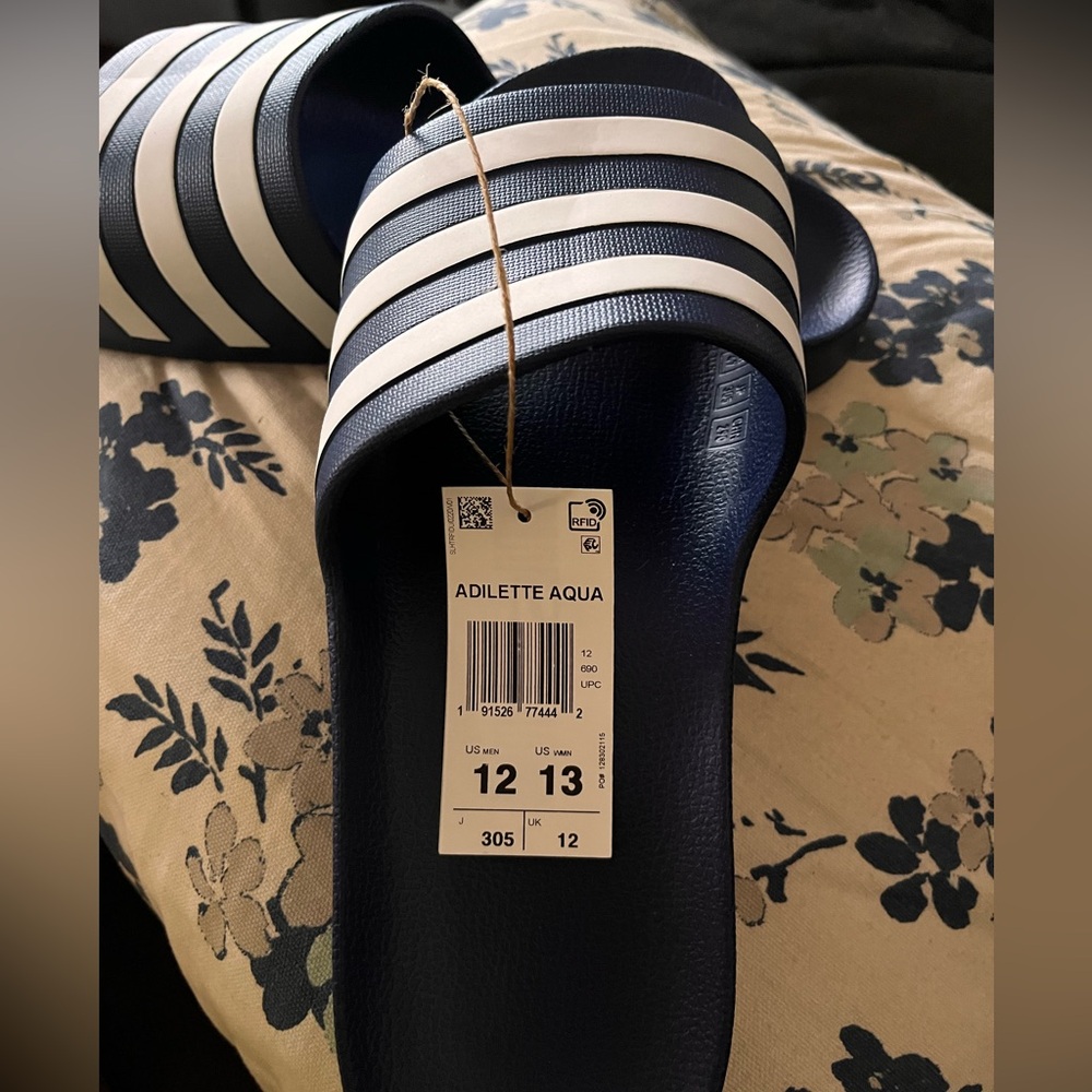 Men’s Adidas slides size 12-13